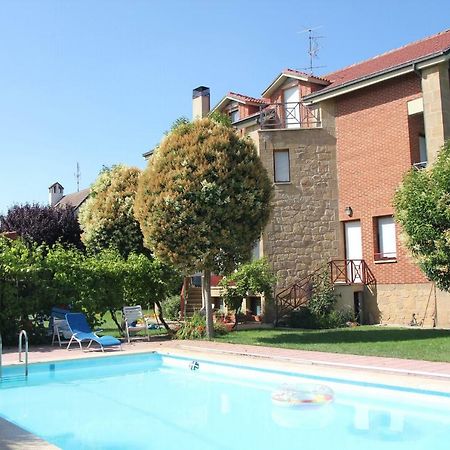 Preciosa Casa Independiente Con Piscina Cubierta Y Gran Jardin Privados Haro Exterior foto